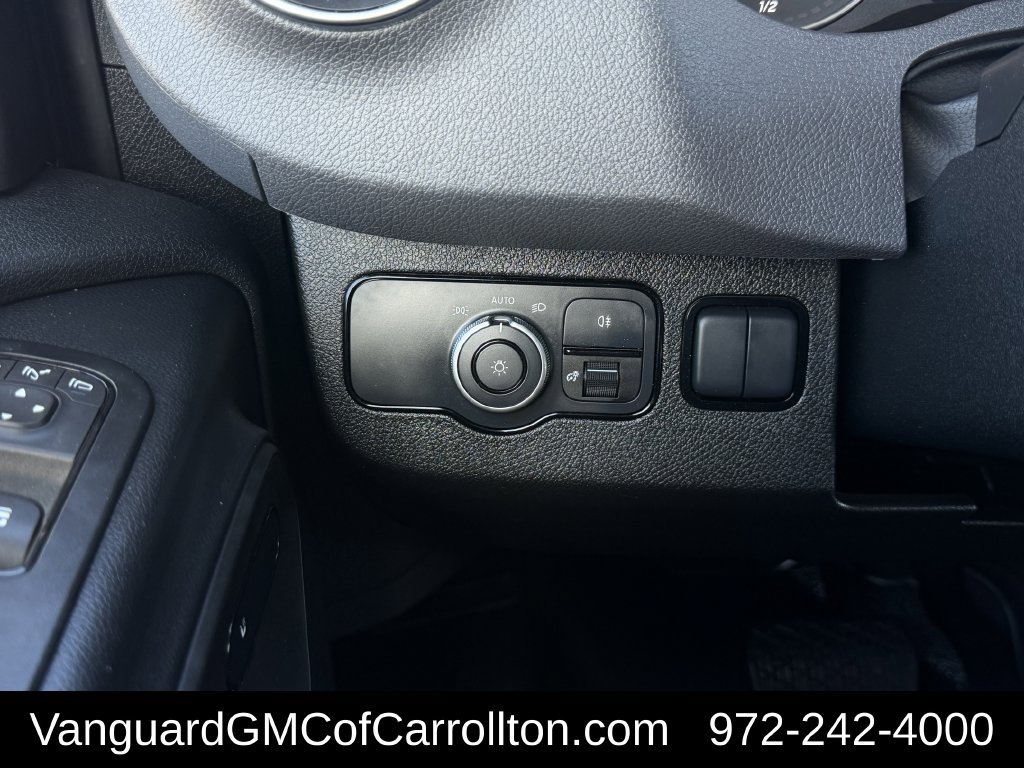 Used 2025 Mercedes-Benz Sprinter 2500 image 22