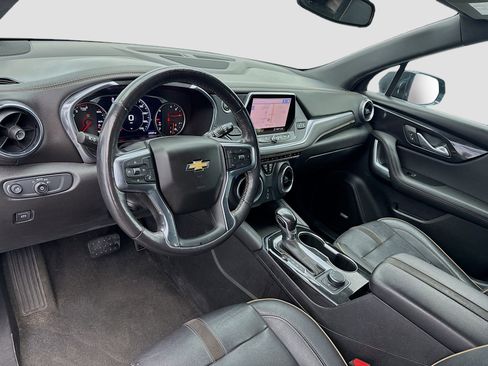 Used 2020 Chevrolet Blazer Premier w/ LPO, Black Grille Bar Package image 7