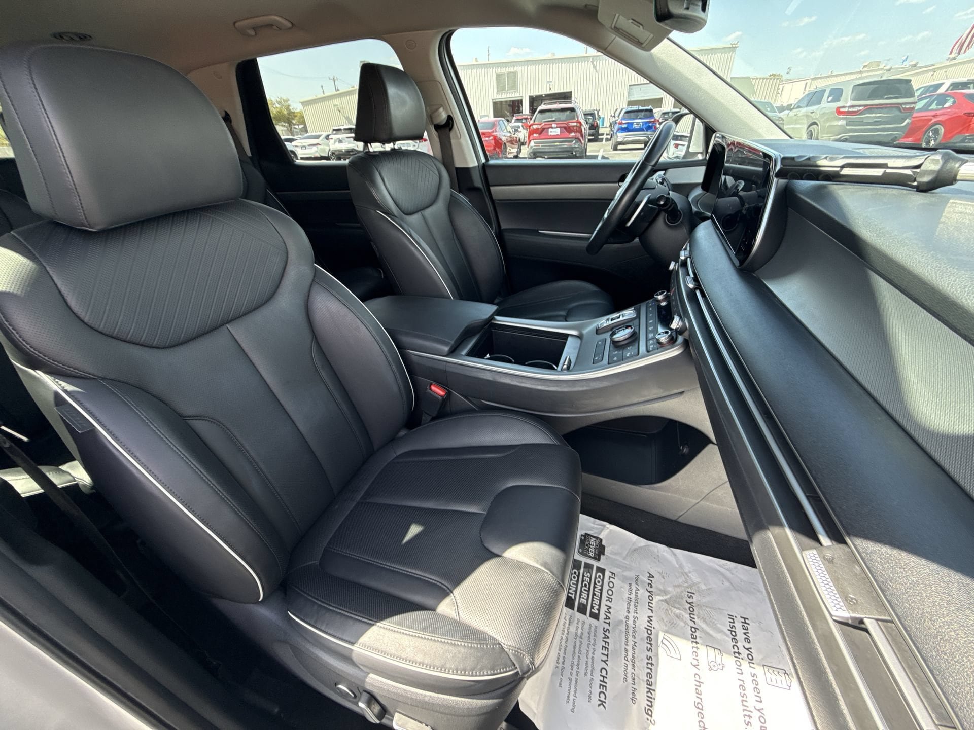 Used 2025 Hyundai Palisade SEL AWD/4WD image 26