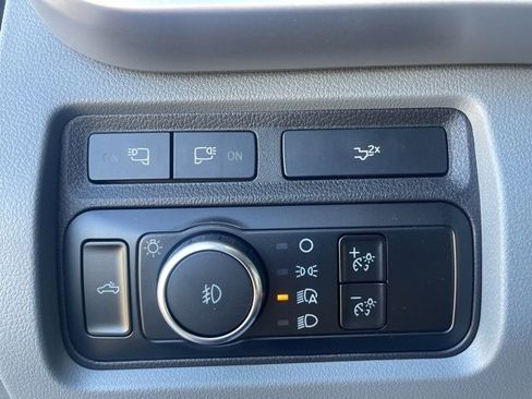 New 2024 Ford F250 XLT w/ XLT Premium Package image 43