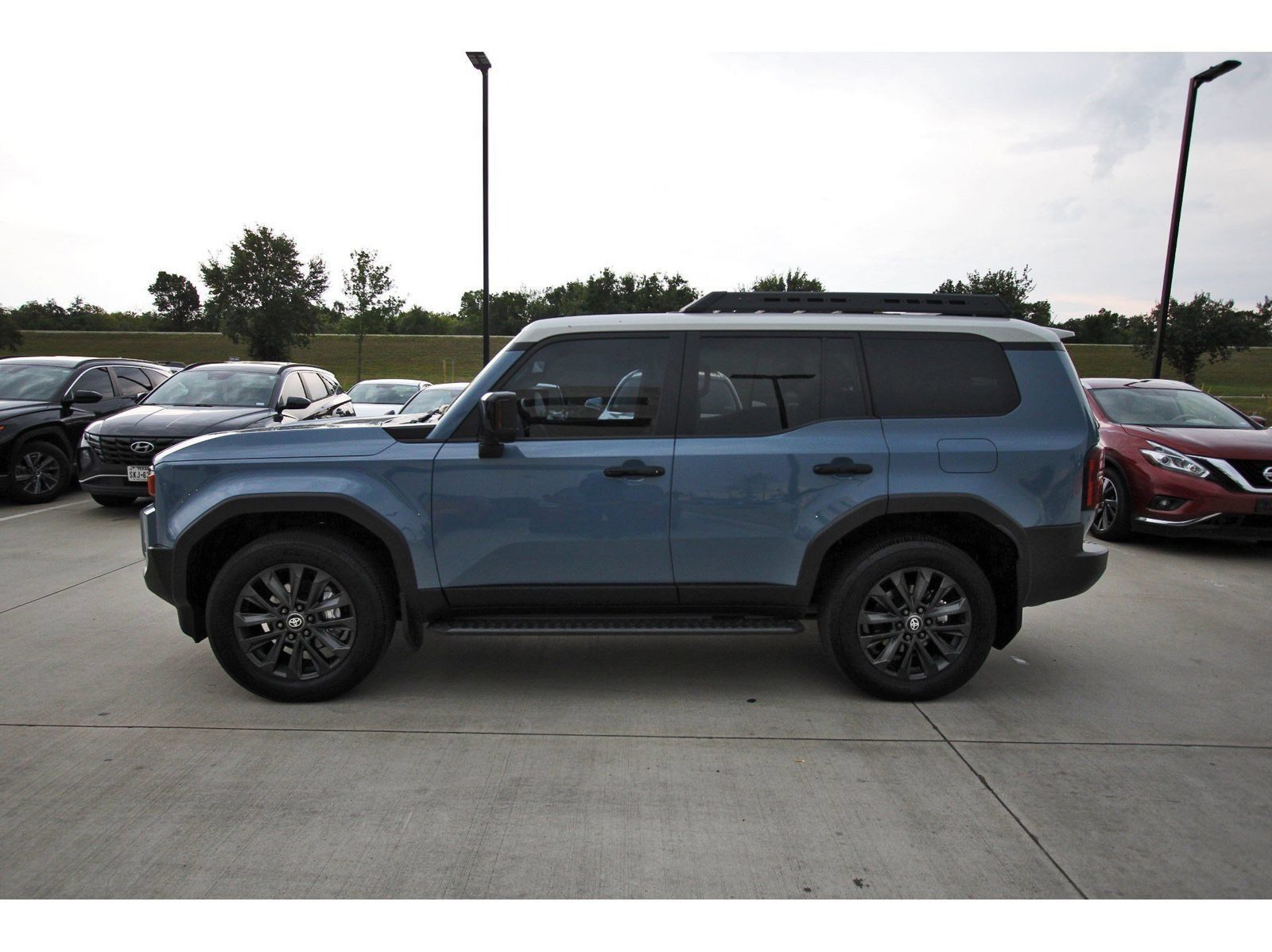 Used 2025 Toyota Land Cruiser w/ Premium Package AWD/4WD image 5