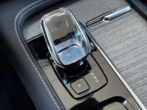 Used 2023 Volvo XC90 T8 Ultimate w/ Protection Package Premier image 33