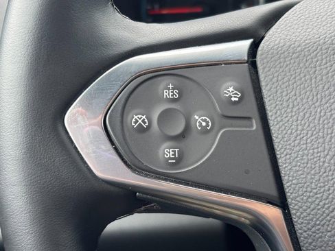 Certified 2023 Chevrolet Traverse LT FWD image 18