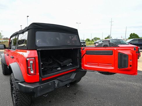 Certified 2022 Ford Bronco Wildtrak image 16