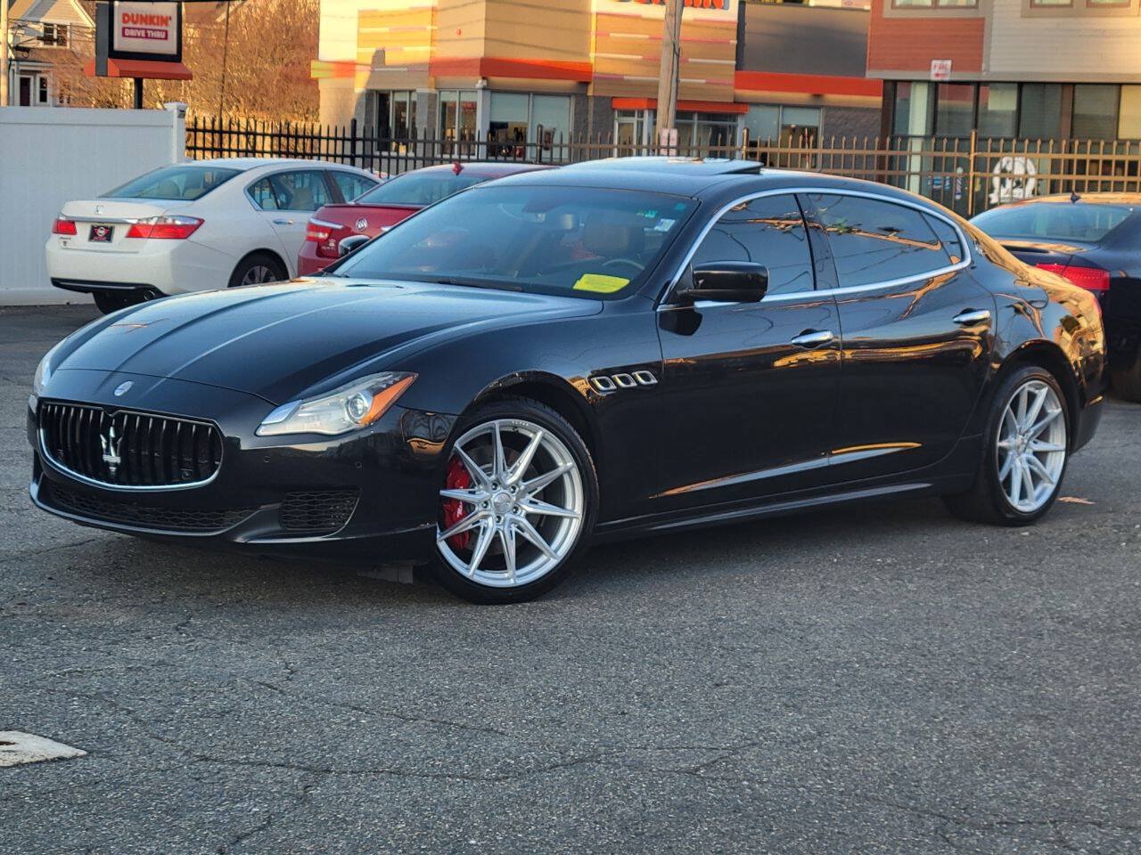 Used 2015 Maserati Quattroporte S Q4 AWD/4WD image 2