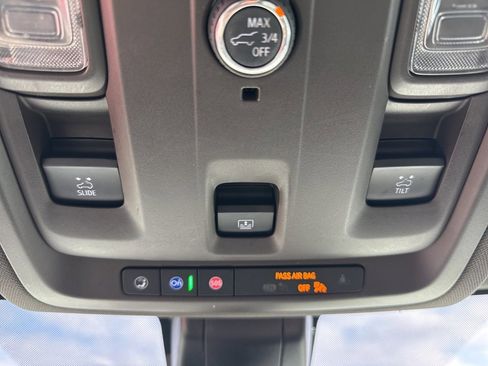 Used 2021 Chevrolet Tahoe Z71 w/ Rear Media and Nav Package image 55