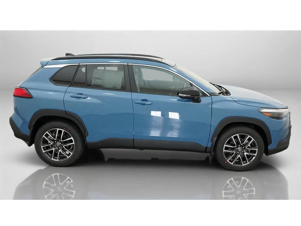 New 2026 Toyota Corolla Cross XLE w/ Convenience Package AWD/4WD image 11