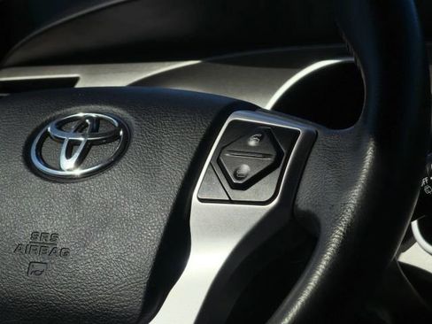 Used 2014 Toyota Sequoia Limited AWD/4WD image 16