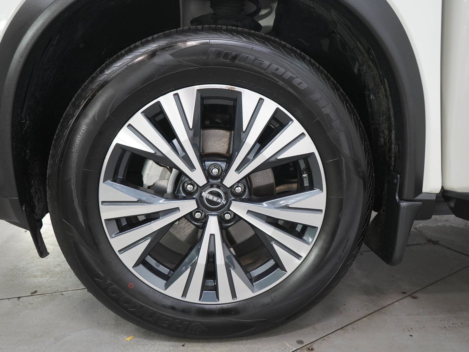 Used 2023 Nissan Rogue SV w/ SV Premium B Package AWD/4WD image 30