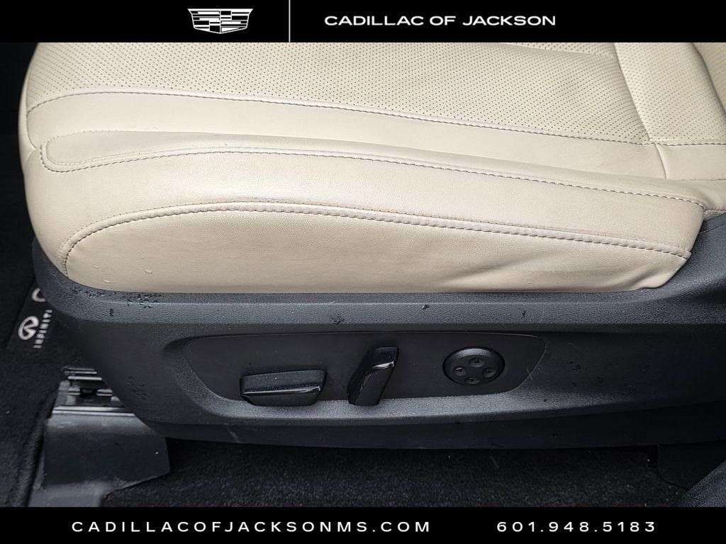 Used 2023 INFINITI QX60 Luxe w/ Cargo Package AWD/4WD image 16