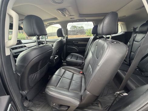 Used 2020 Kia Telluride SX w/ Towing Package AWD/4WD image 14