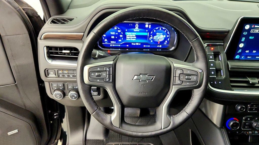 Used 2022 Chevrolet Tahoe Z71 w/ Z71 Off-Road Package AWD/4WD image 15