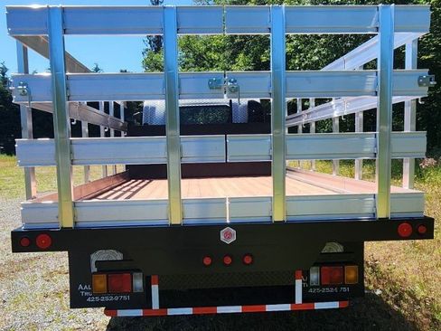 New 2024 Isuzu NPR image 2