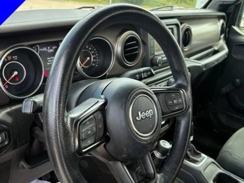 Used 2018 Jeep Wrangler Sport AWD/4WD image 17