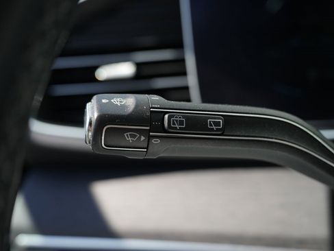 Used 2020 Mercedes-Benz GLE 450 4MATIC image 50