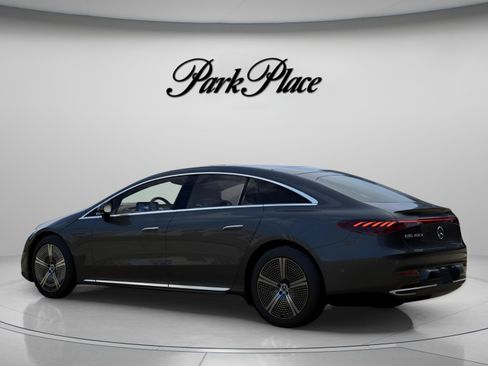 Used 2023 Mercedes-Benz EQS 450+ Sedan image 12