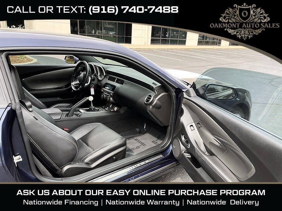 Used 2010 Chevrolet Camaro SS w/ RS Package RWD image 10