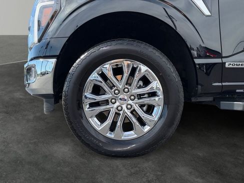 Used 2024 Ford F150 Lariat w/ Tow/Haul Package AWD/4WD image 4