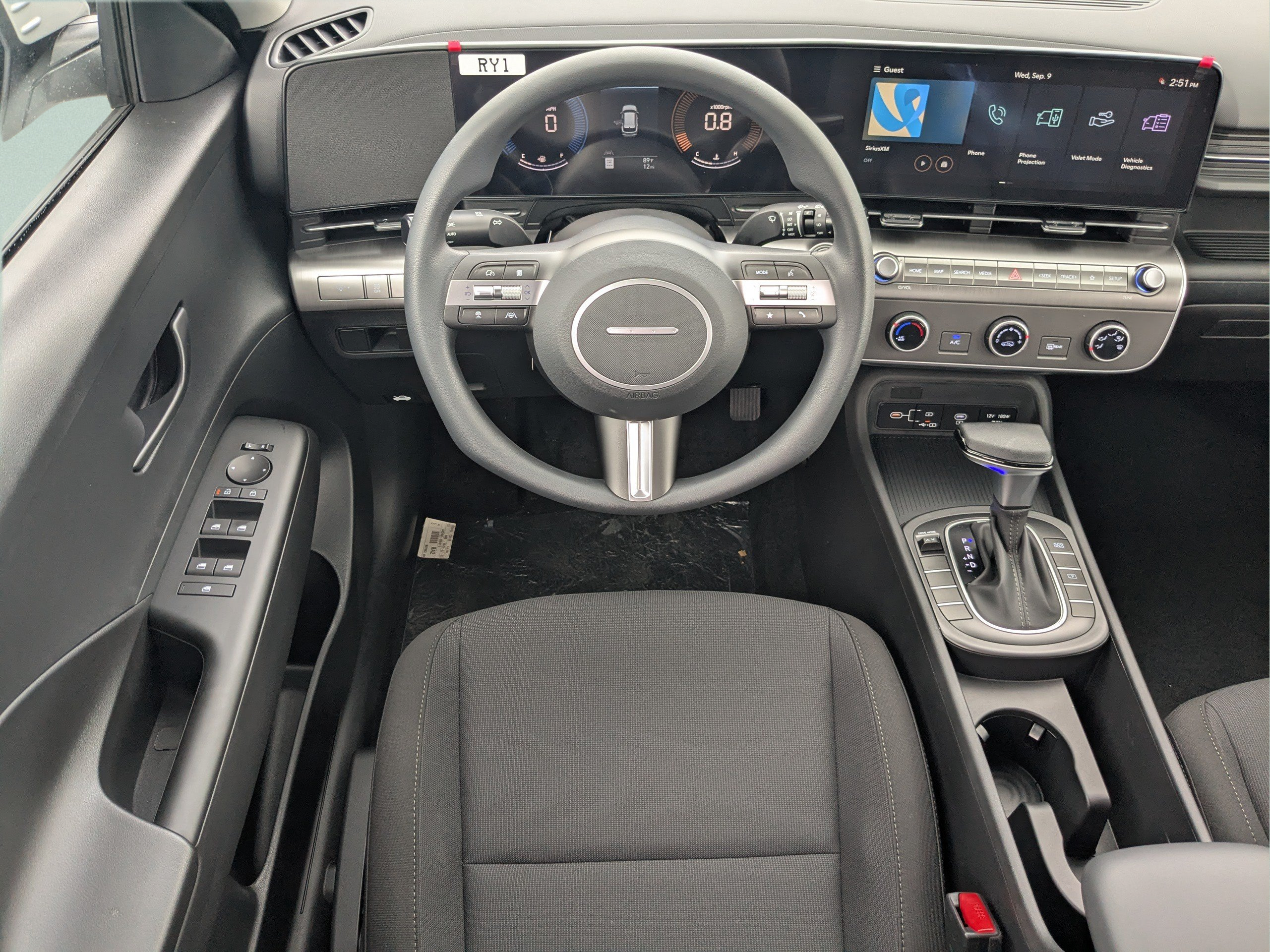 New 2027 Hyundai Kona SE FWD image 17