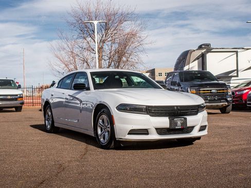 Used 2023 Dodge Charger SXT image 1