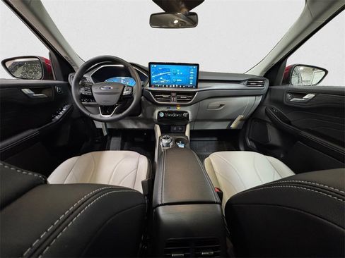 New 2025 Ford Escape SE w/ PHEV Premium Package image 10