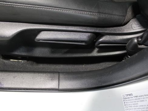 Used 2022 Honda Civic Sport image 10