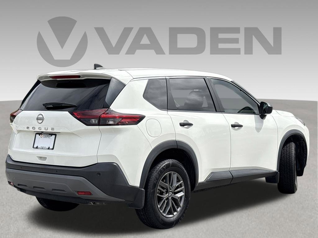 Used 2023 Nissan Rogue S FWD image 8