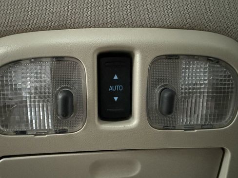 Used 2011 Ford Fusion Sport w/ 401A Rapid Spec Order Code FWD image 32