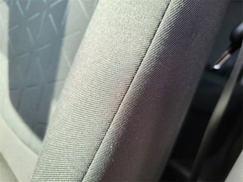 Used 2025 Toyota RAV4 XLE image 16