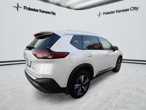 Used 2023 Nissan Rogue SL w/ SL Premium Package image 5