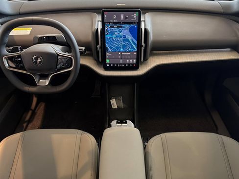 New 2026 Volvo EX30 Cross Country Ultra w/ Protection Package Premier AWD/4WD image 13