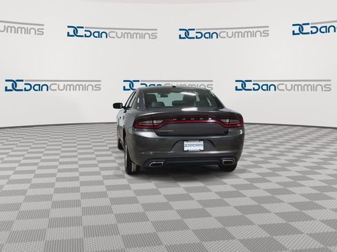 Used 2021 Dodge Charger SXT w/ Leather Interior Group RWD image 8