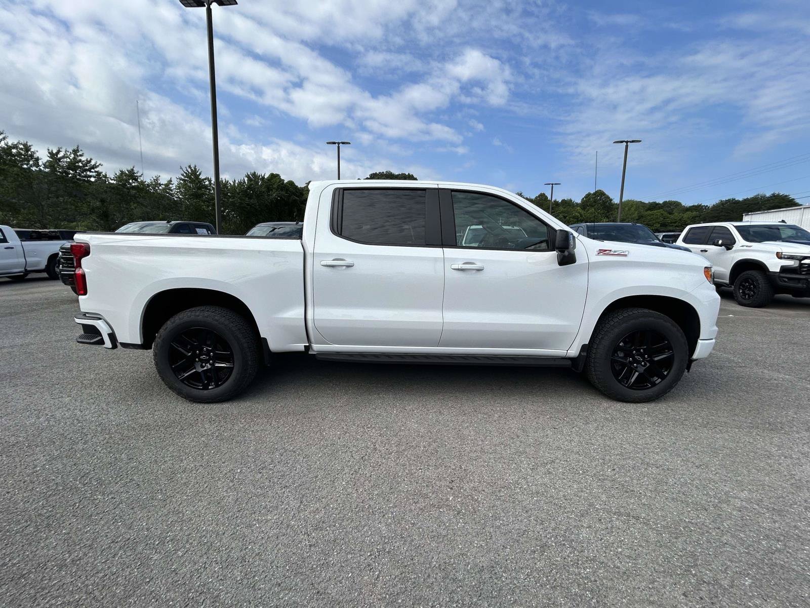 New 2026 Chevrolet Silverado 1500 RST w/ RST All Star Premium Package AWD/4WD image 4