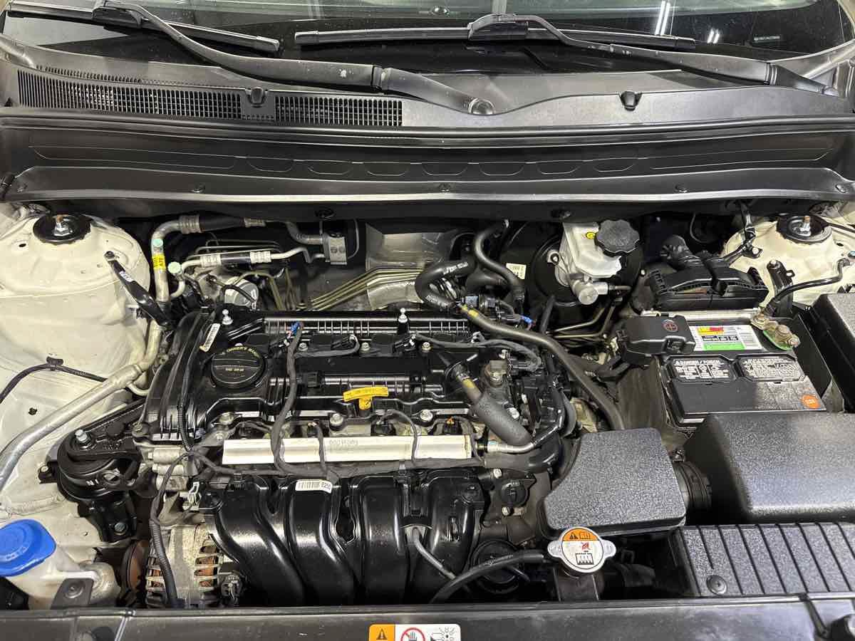 Used 2012 Kia Soul + FWD image 24