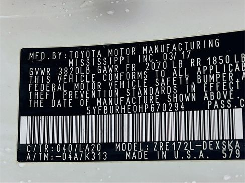 Certified 2017 Toyota Corolla XSE image 29