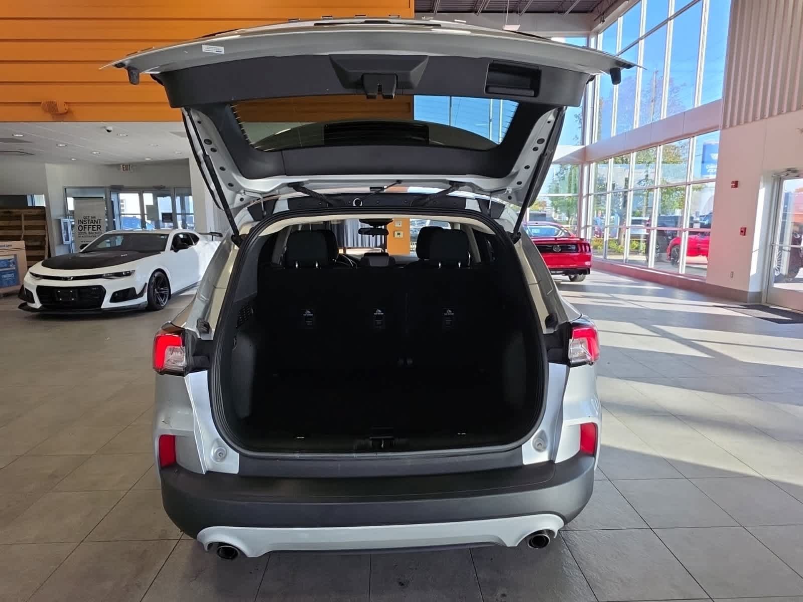 Used 2020 Ford Escape SE AWD/4WD image 16