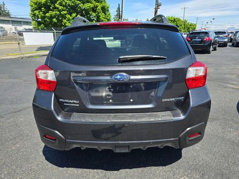 Used 2016 Subaru Crosstrek 2.0i Premium w/ Moonroof Package AWD/4WD image 4