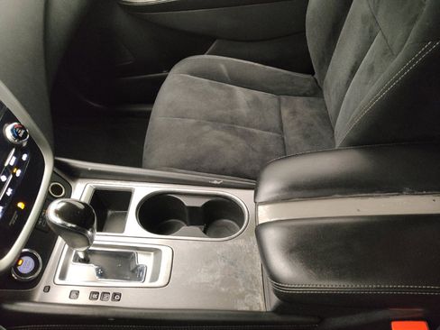 Used 2021 Nissan Murano SV FWD image 26