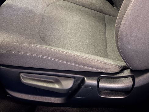 Certified 2025 Kia K4 FWD image 17