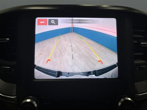 Used 2022 RAM 1500 Laramie image 9