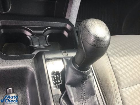 Used 2022 Toyota Tacoma SR image 19