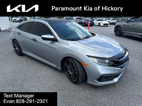 Used 2019 Honda Civic Sport image 3