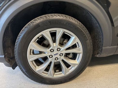 Used 2020 Ford Explorer Limited AWD/4WD image 8
