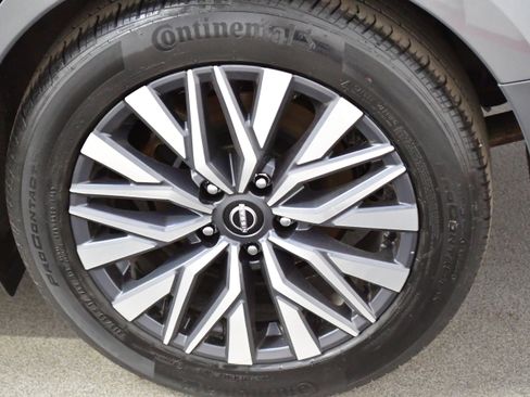 Used 2025 Nissan Altima 2.5 SV FWD image 33