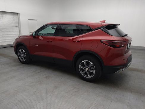 Used 2023 Chevrolet Blazer LT FWD image 3