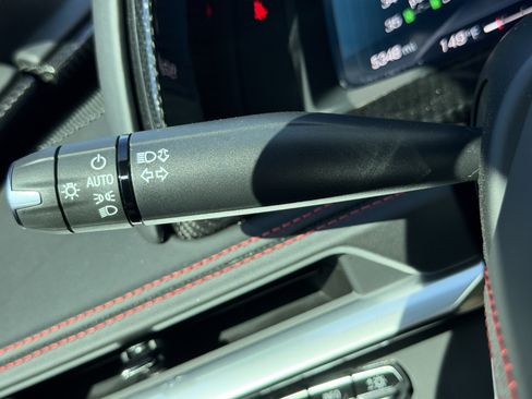 Used 2025 Chevrolet Corvette Z06 RWD image 27