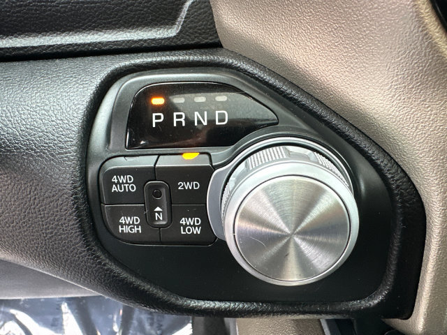 Used 2019 RAM 1500 Laramie AWD/4WD image 36