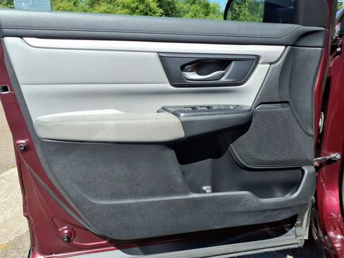 Used 2018 Honda CR-V LX image 13