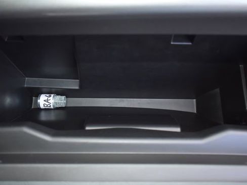 Used 2024 Ford Edge SEL w/ Convenience Package image 47