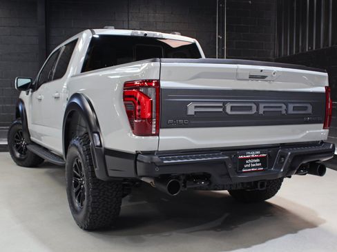 Used 2026 Ford F150 Raptor AWD/4WD image 11